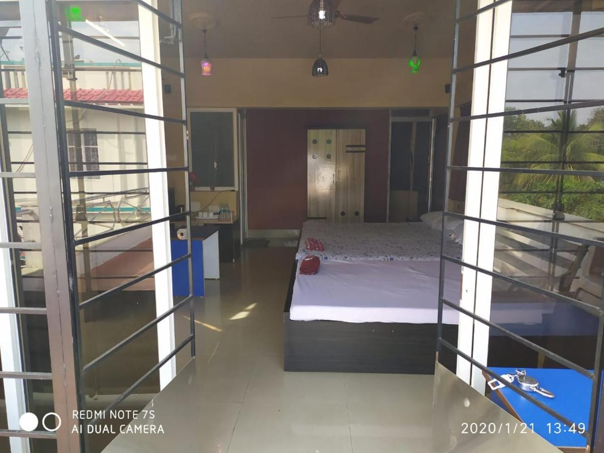 Swapnonir Hotel Shānti Niketan Buitenkant foto