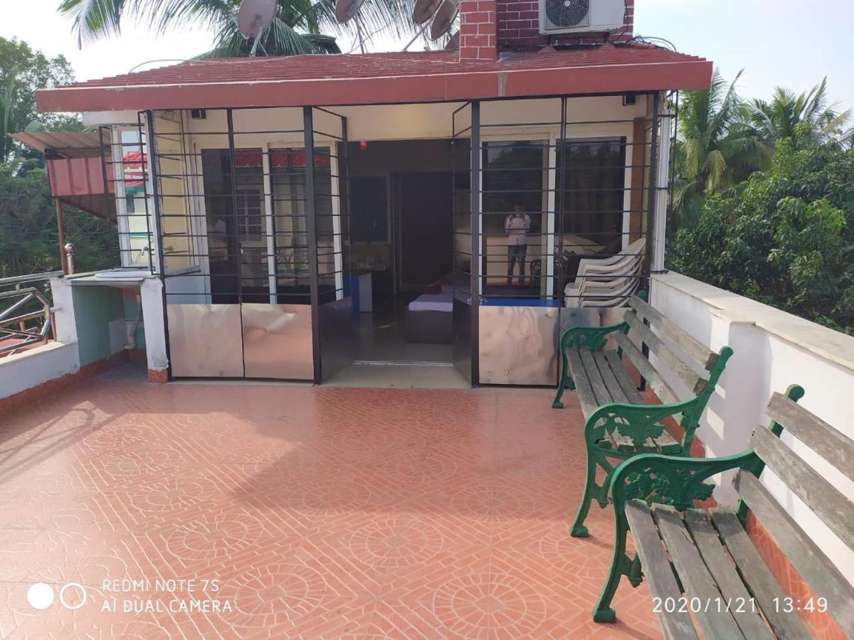 Swapnonir Hotel Shānti Niketan Buitenkant foto