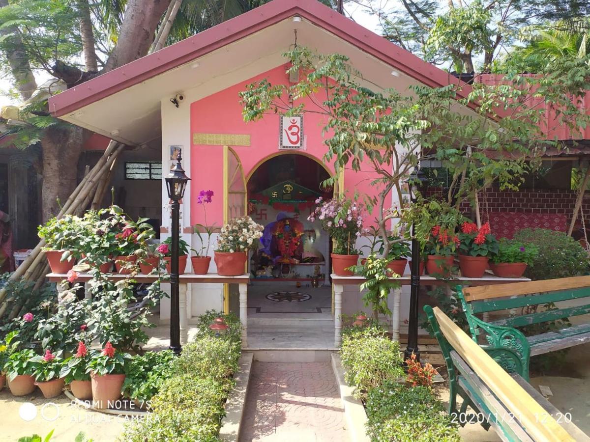 Swapnonir Hotel Shānti Niketan Buitenkant foto