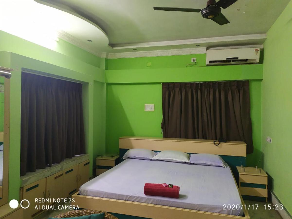 Swapnonir Hotel Shānti Niketan Buitenkant foto
