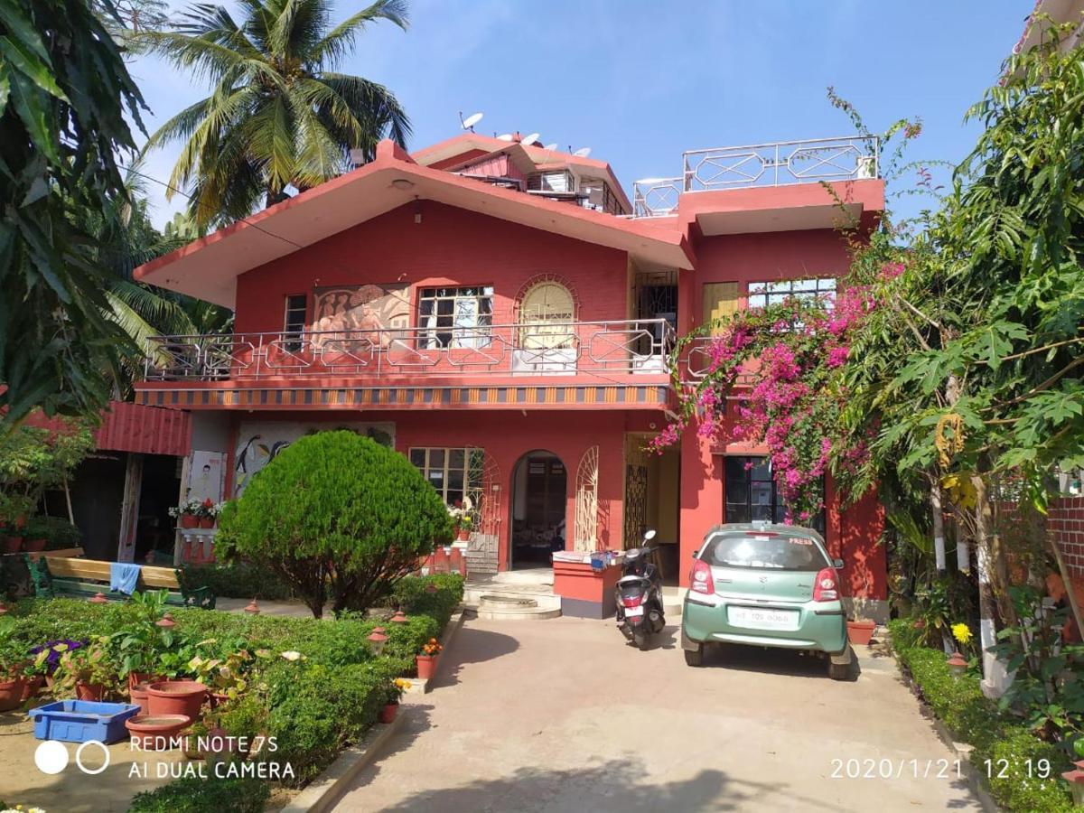 Swapnonir Hotel Shānti Niketan Buitenkant foto