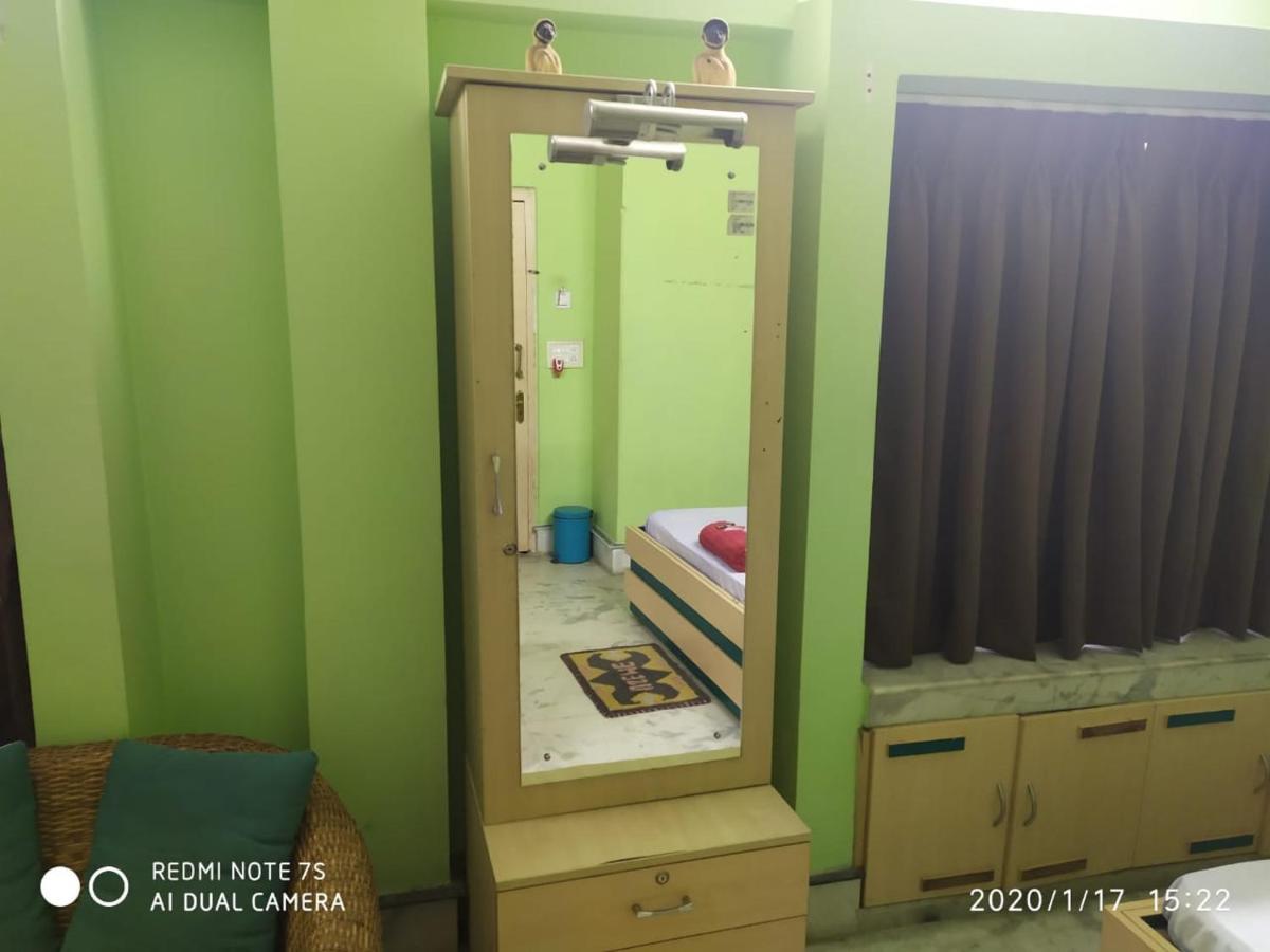 Swapnonir Hotel Shānti Niketan Buitenkant foto